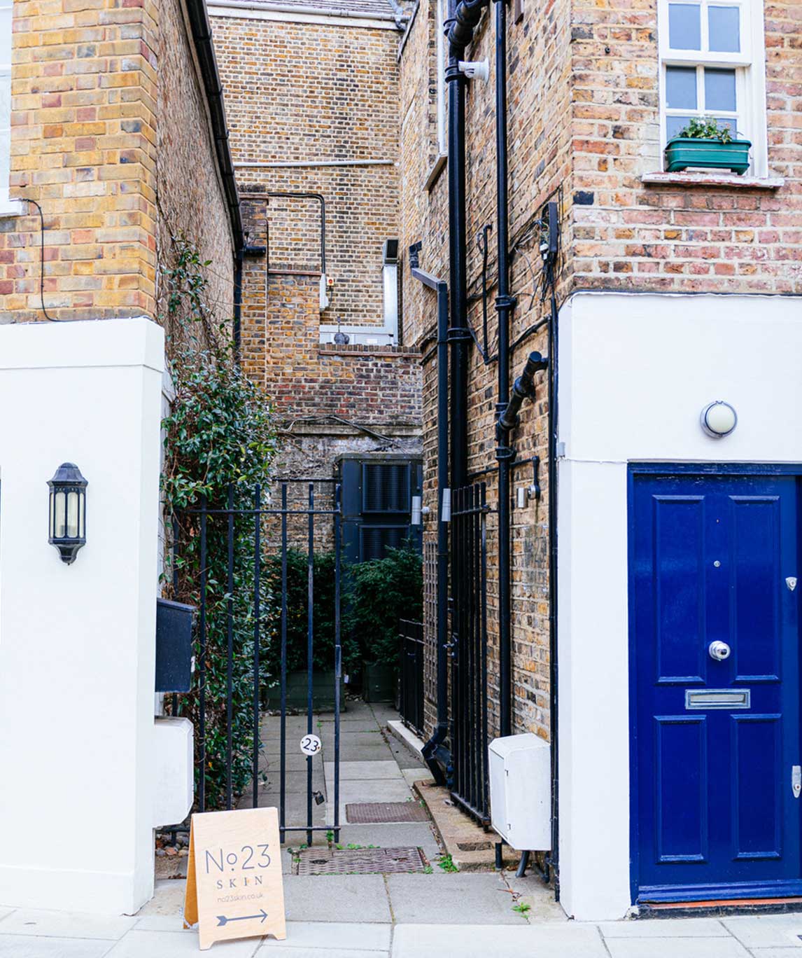 There’s a real neighbourhood feel to our clinic